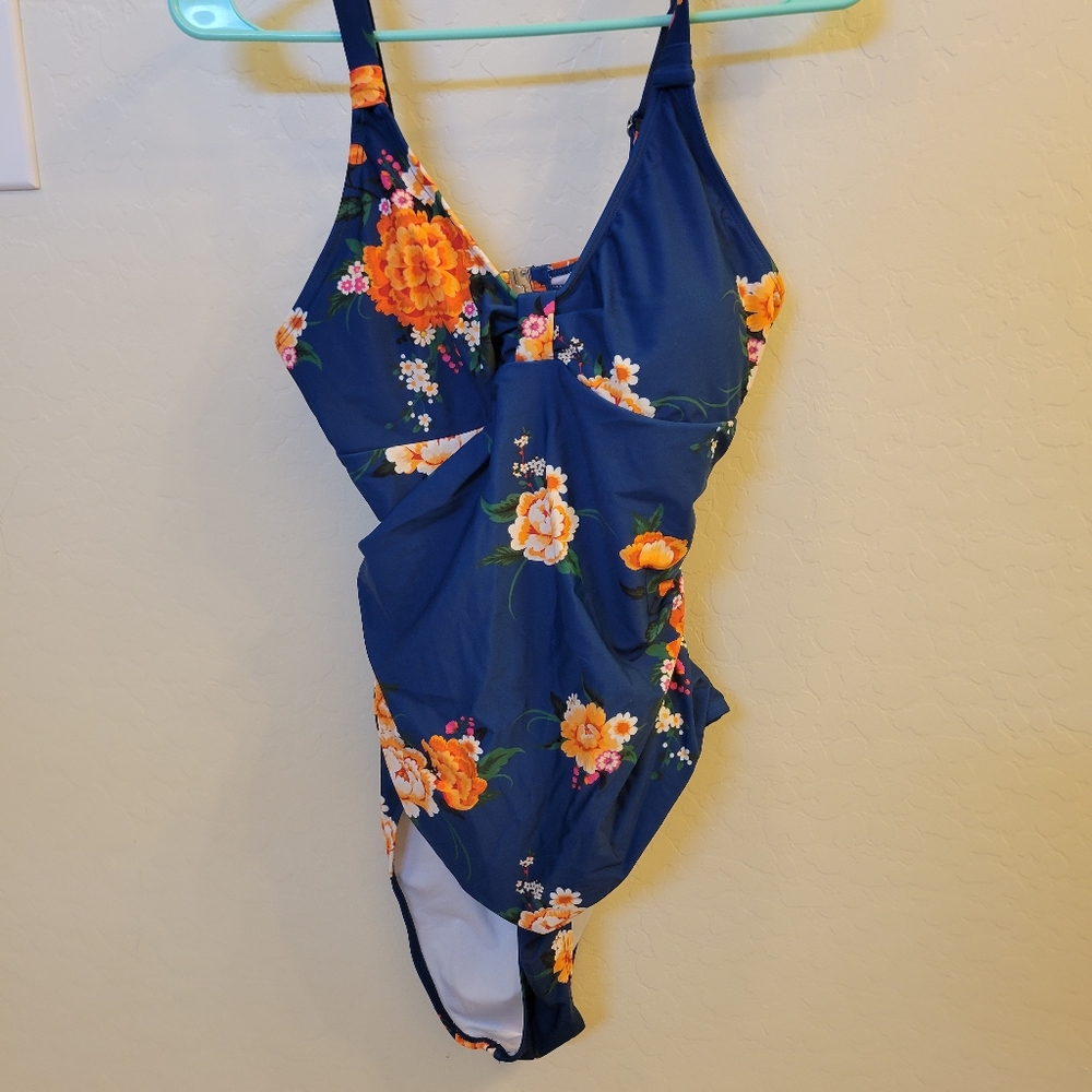 XL Floral Cupshe Swimsuit